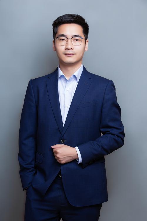 陆知行 创意策略总监